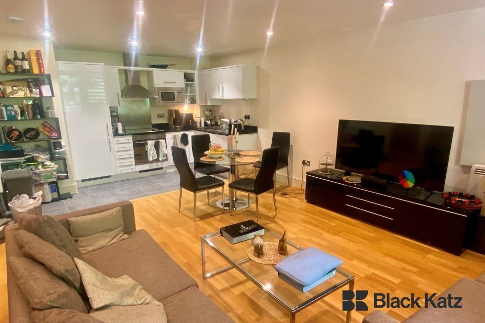 Property photo 2 of 7