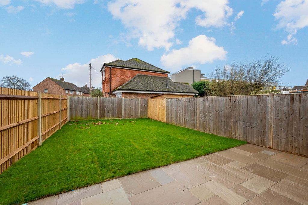 Property photo 3 of 16