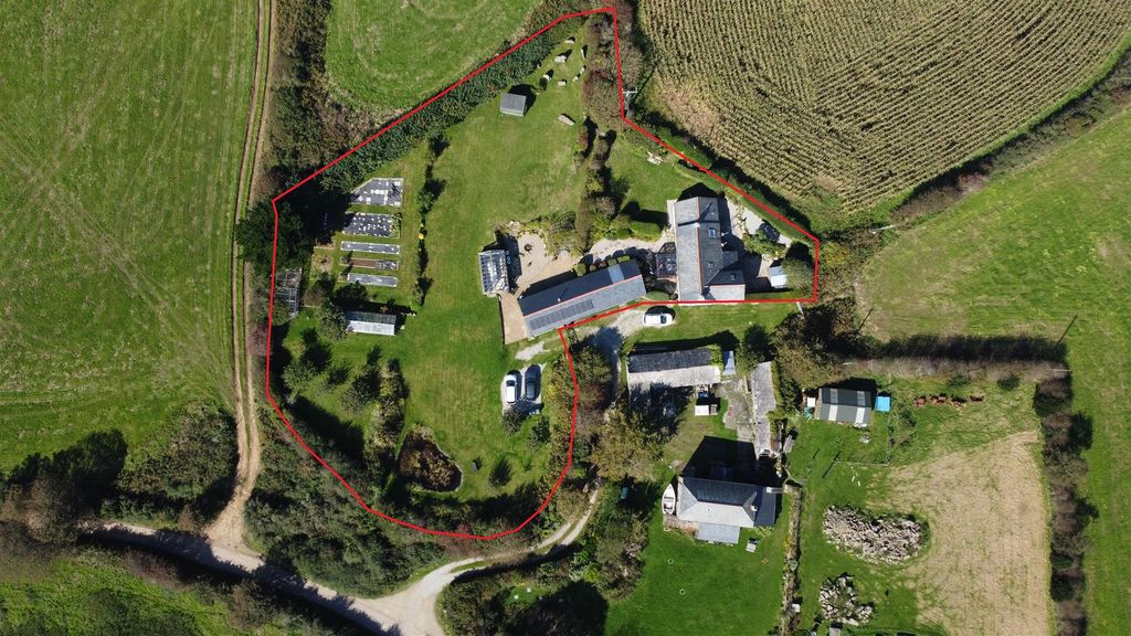 Property photo 3 of 45 Penmenor Line.Jpg