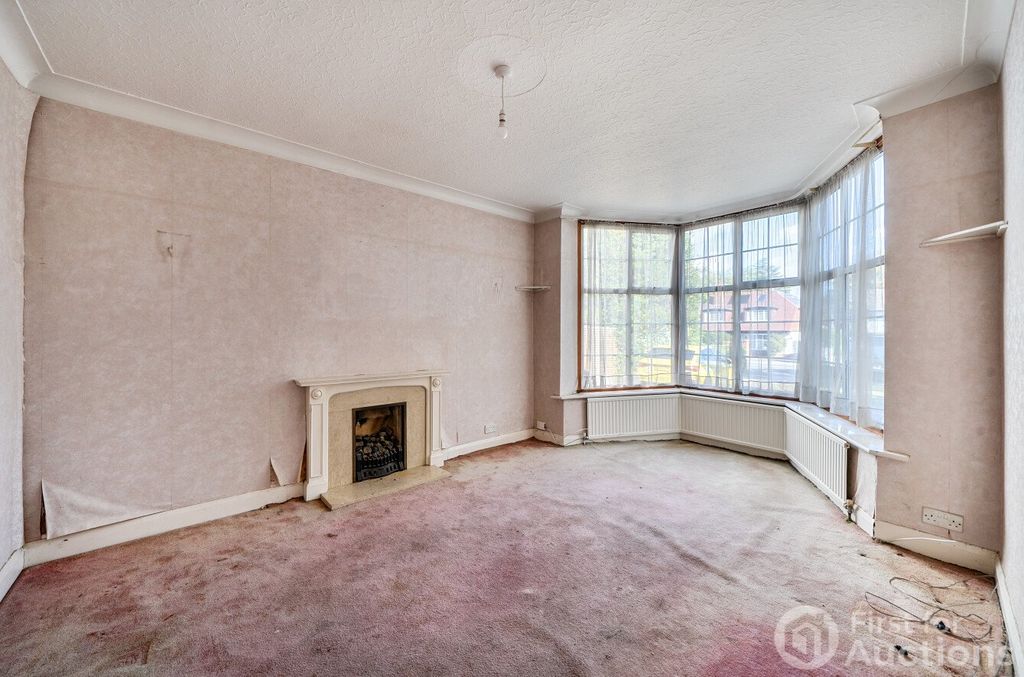 Property photo 2 of 16 Picture No. 26