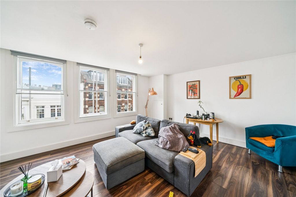 Property photo 1 of 8 Picture No. 11