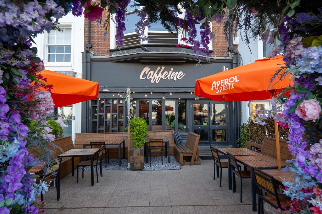 Property photo 1 of 12 Photo 0