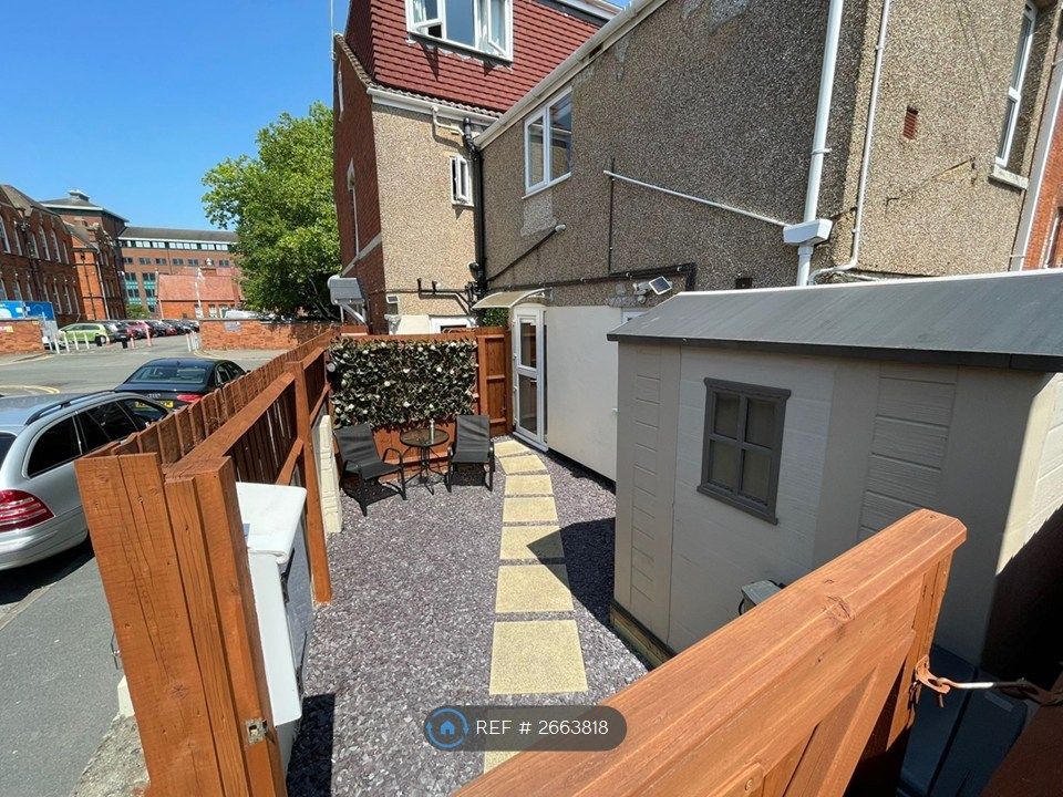 Property photo 1 of 16 Private Garden