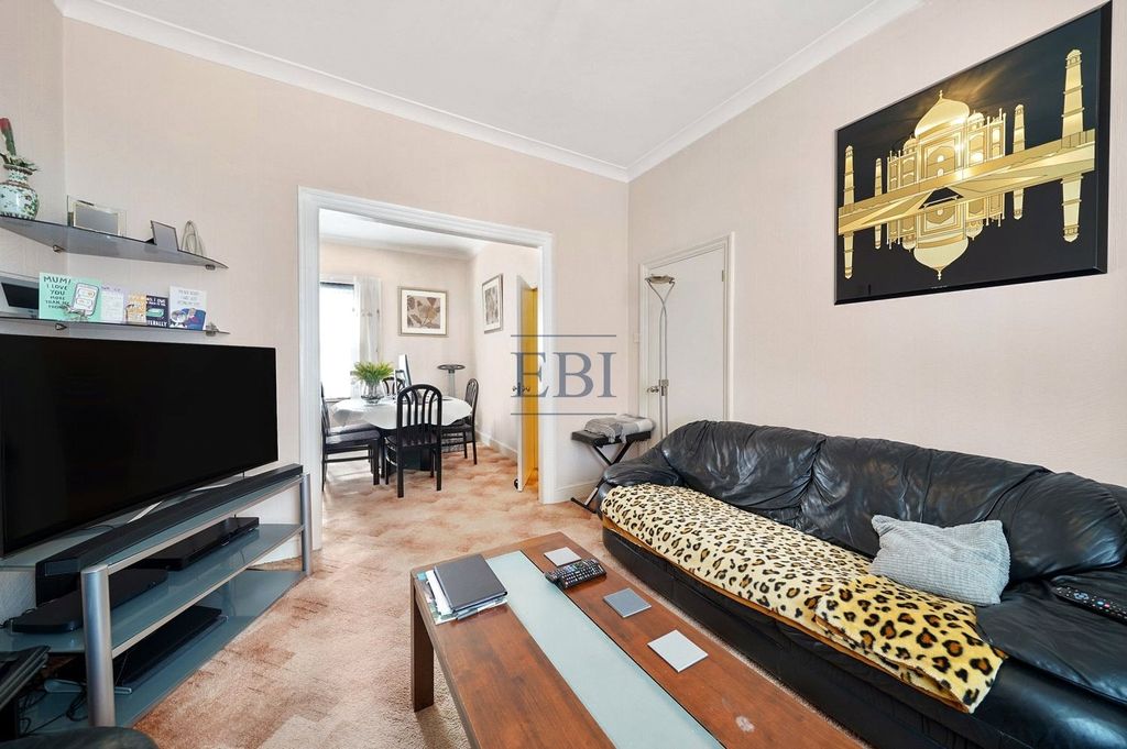Property photo 2 of 14 Picture No. 04