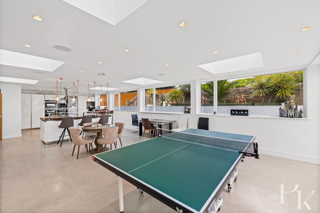 Additional image 7 of 5 bed detached house for saleRoedean Crescent, Brighton BN2