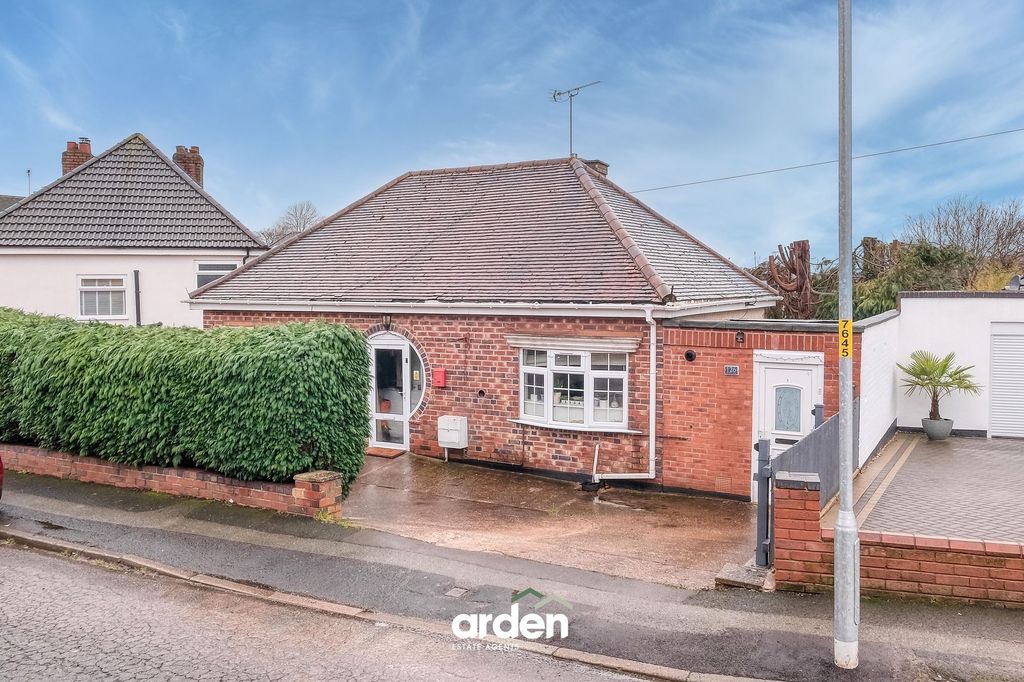 Property photo 1 of 9