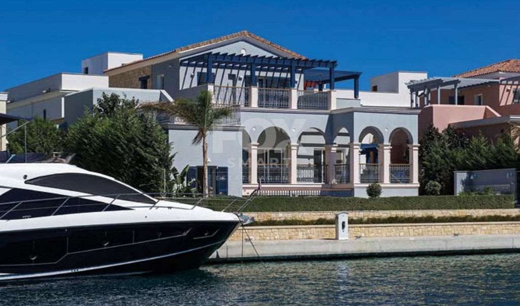 Property photo 1 of 10 Luxury Four Bedroom Villa For Sale In Limassol Marina- Beac
