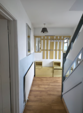 Property photo 3 of 11