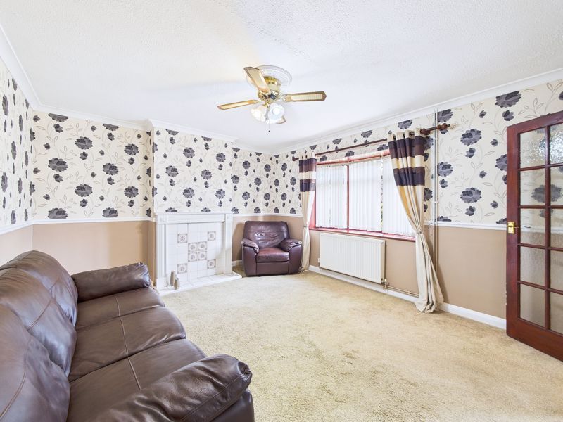 Property photo 2 of 19 Photo 9