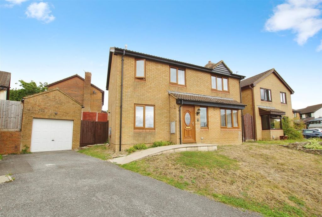 Property photo 1 of 15