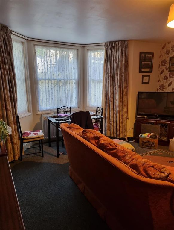 Property photo 3 of 7 1 18 Augusta 5.Jpg