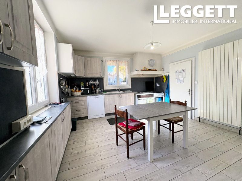 Property photo 3 of 10