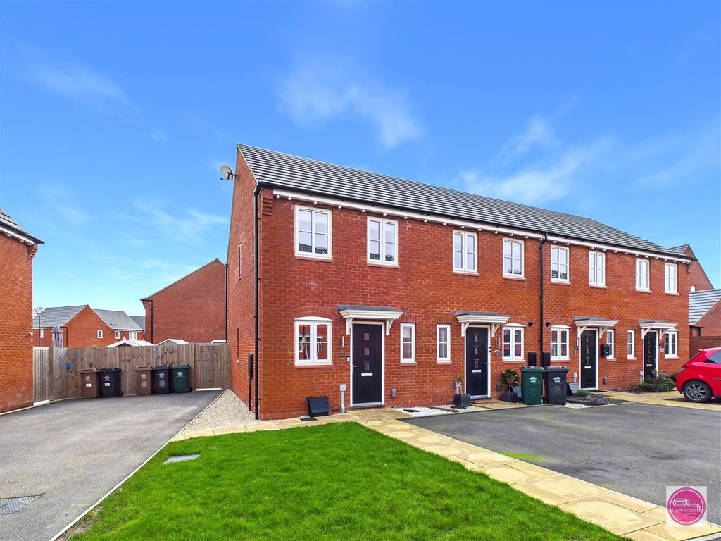 Property photo 2 of 25 Frogmore Lane, Hatton (1).Jpg