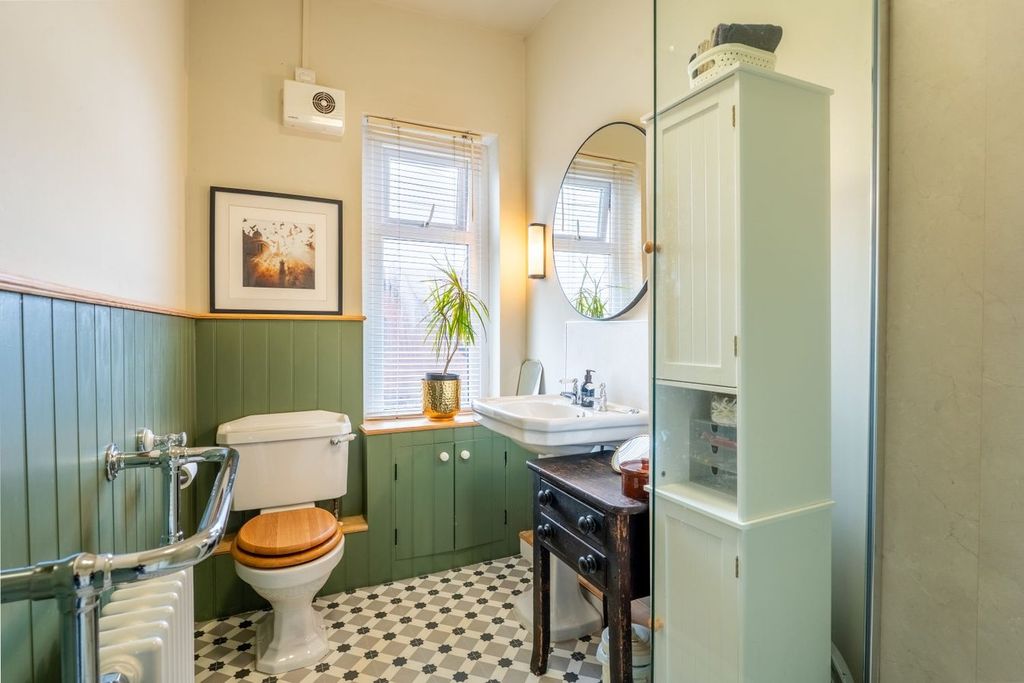 Additional image 14 of 3 bed terraced house for salePark Crescent, Abergavenny NP7