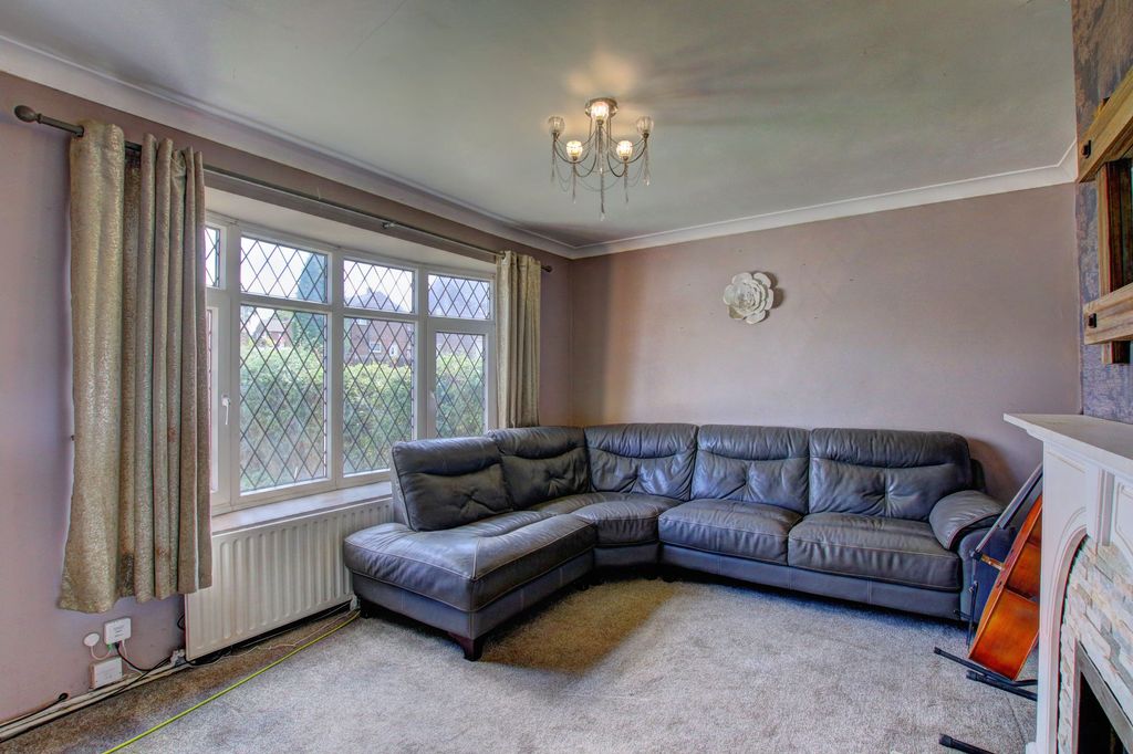 Property photo 3 of 22