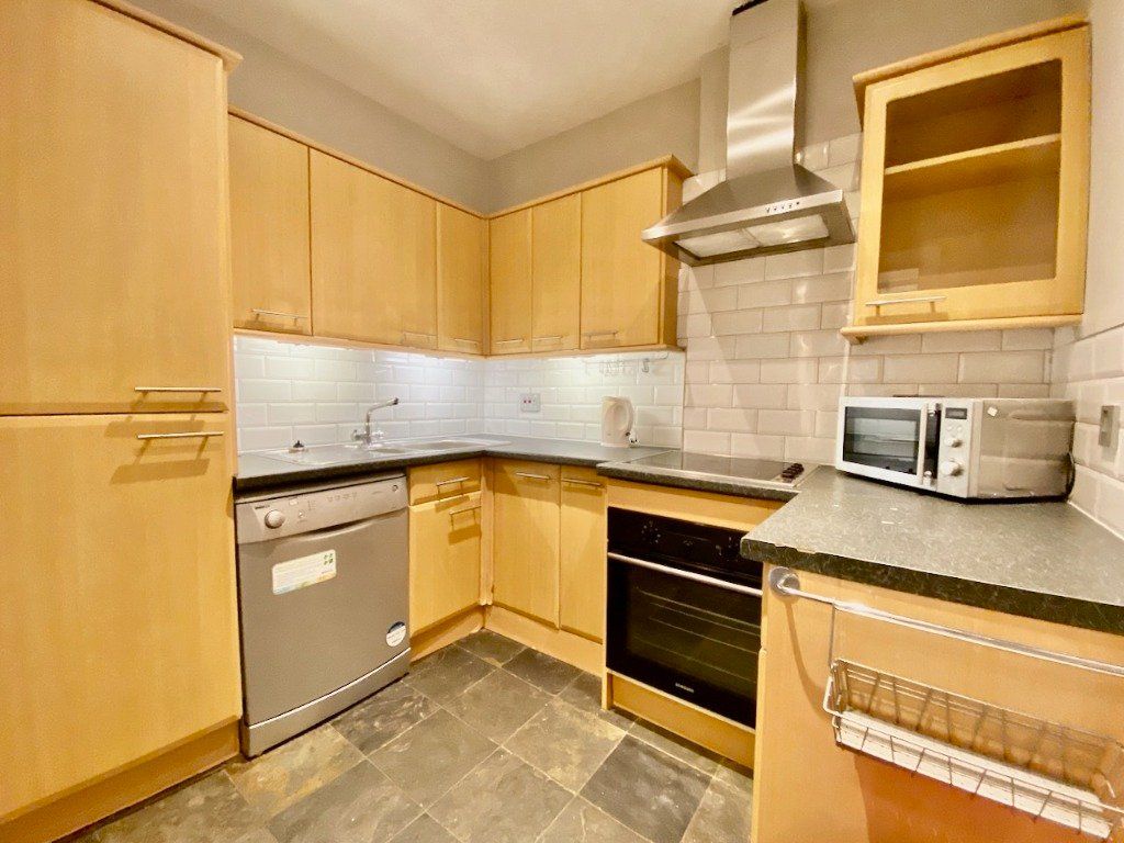 Property photo 2 of 7 Picture No. 04