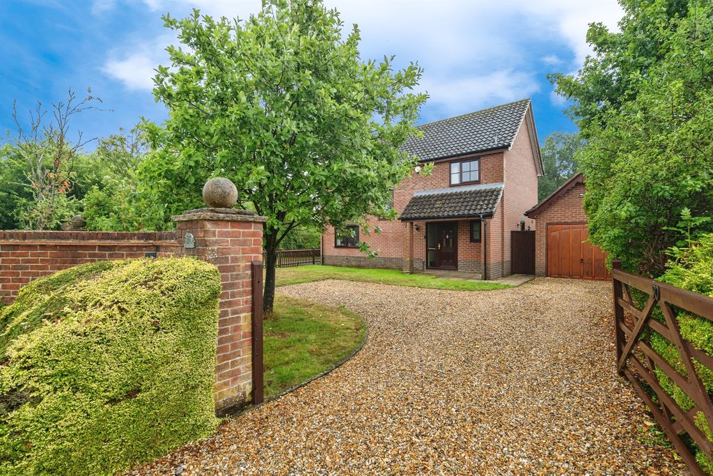 Property photo 1 of 19