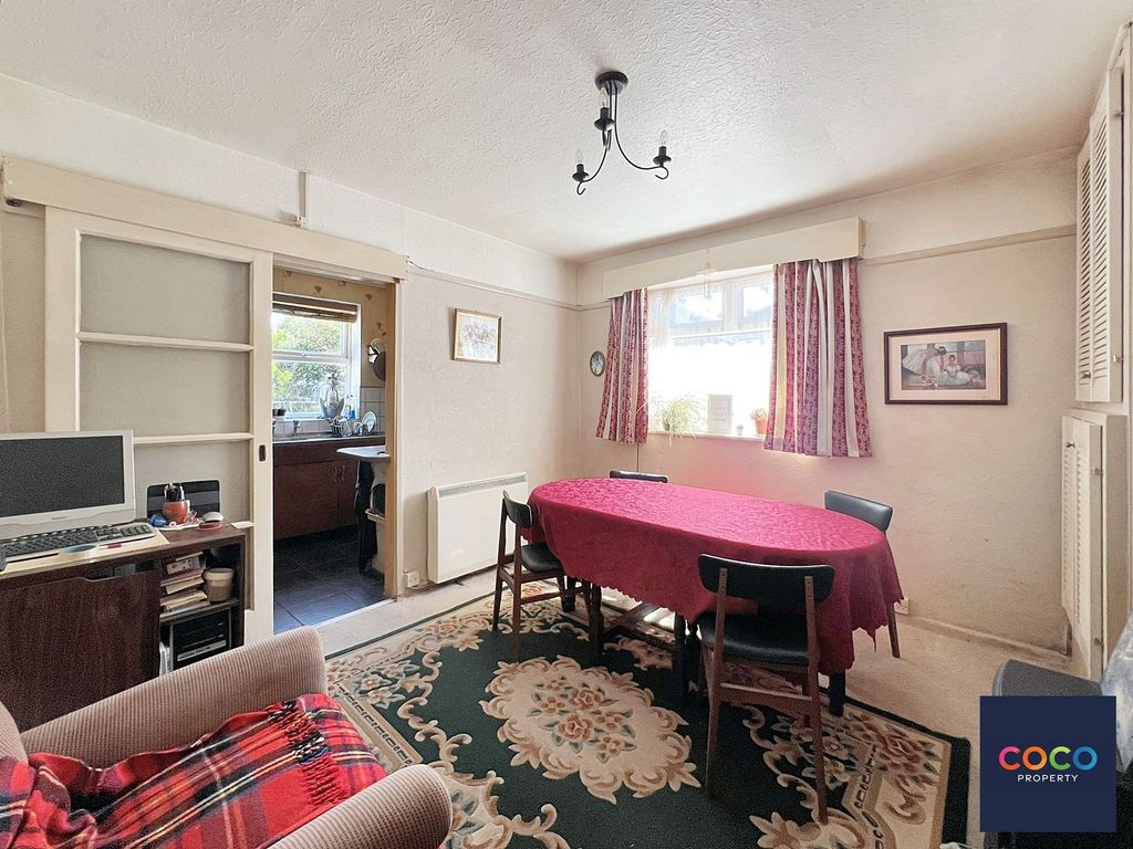 Property photo 3 of 22 Dining Room