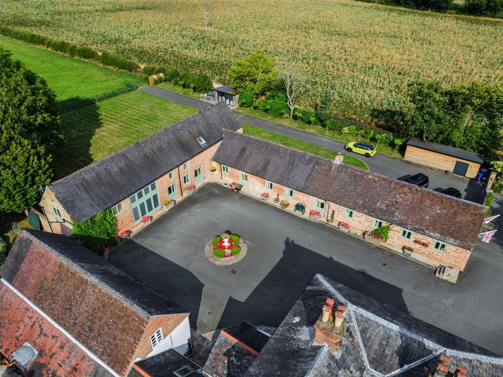 Property photo 1 of 43 Drone 4.Jpeg