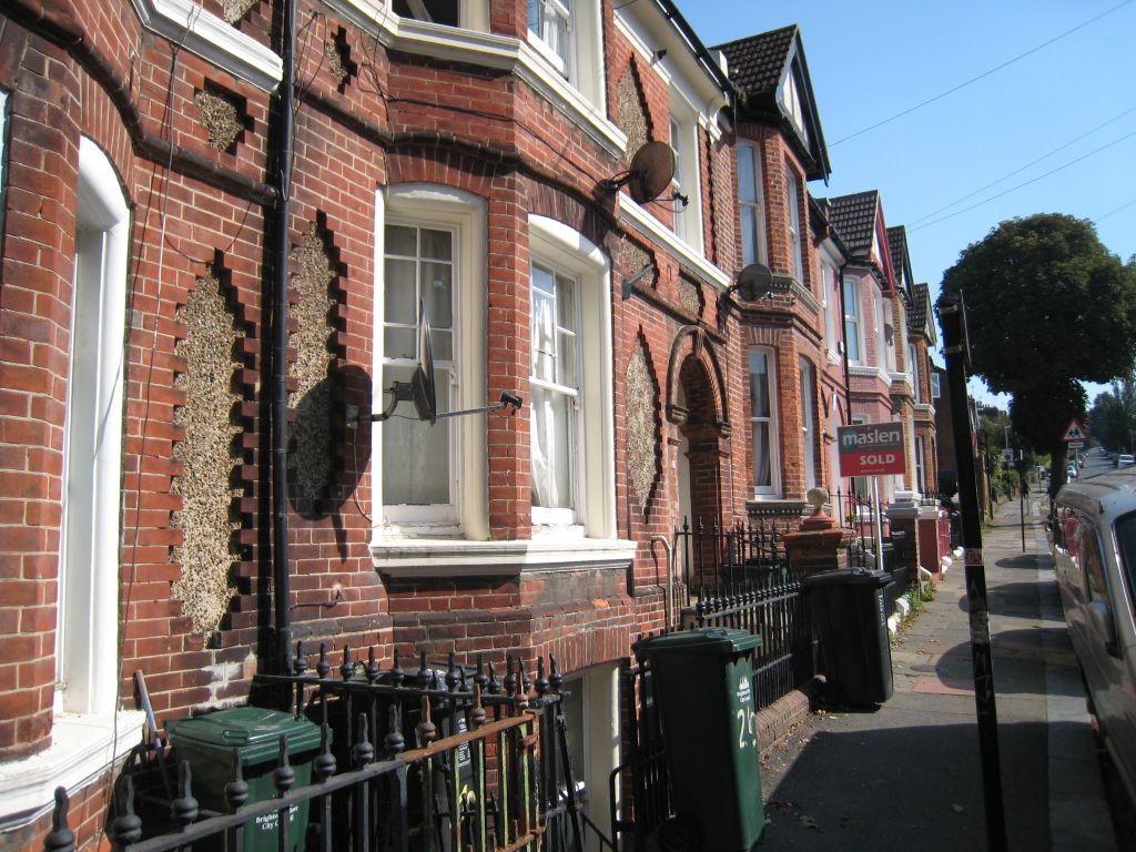 Property photo 2 of 9