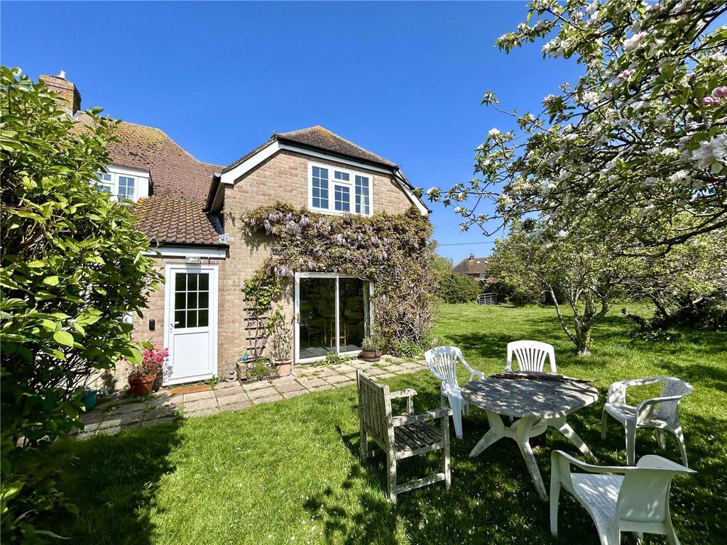 Property photo 2 of 20 Picture No. 30