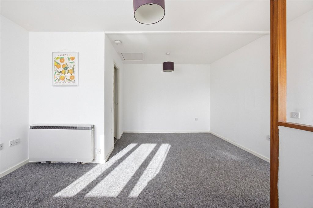 Property photo 3 of 11 Picture No. 07