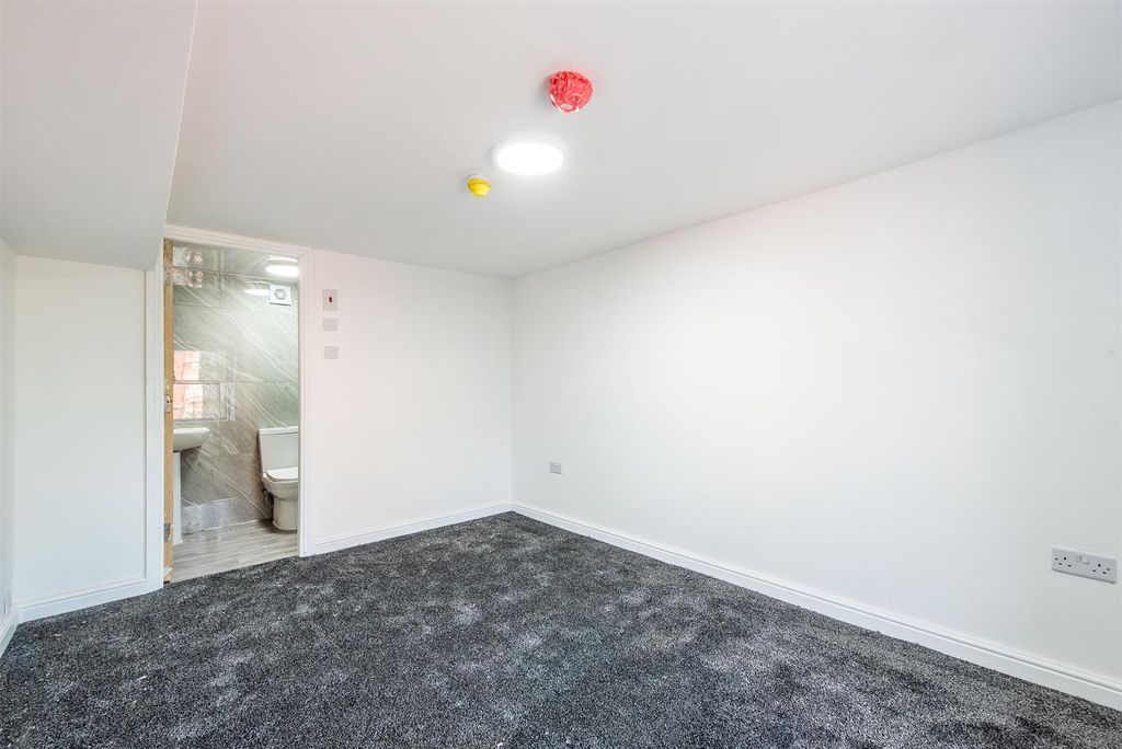 Additional image 13 of 3 bed flat for saleFleet Street, Preston PR1