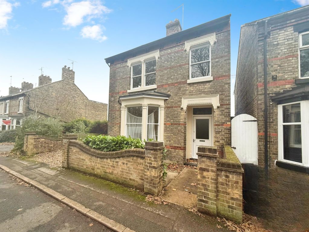 Property photo 1 of 24