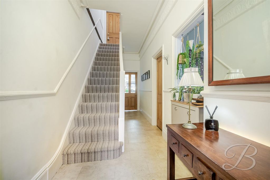 Property photo 3 of 37 Ccltd-13.Jpg