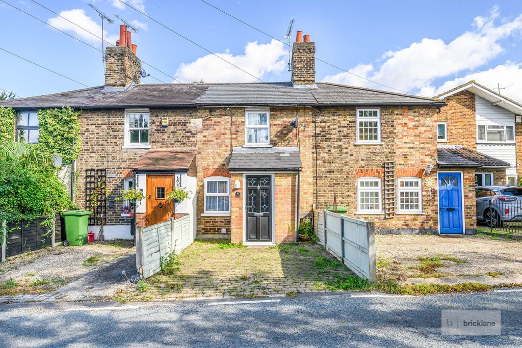 Property photo 1 of 9 Front