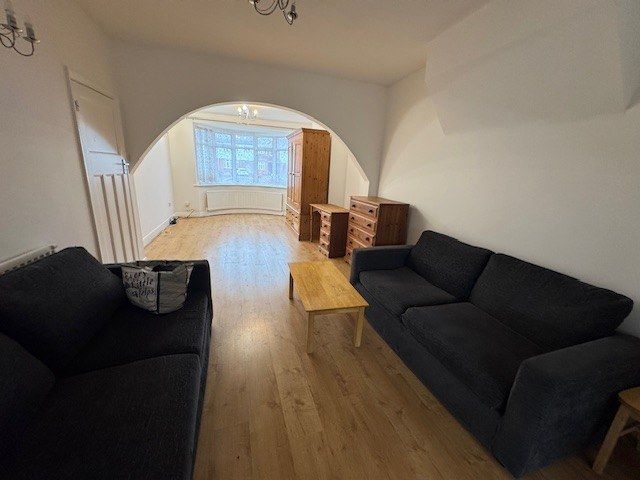 Property photo 2 of 13 Gallery