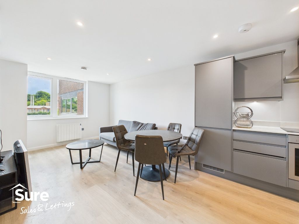 Property photo 3 of 14 4421513