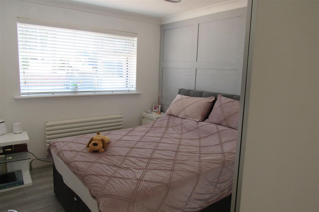 Property photo 3 of 28 Img_0066.Jpg
