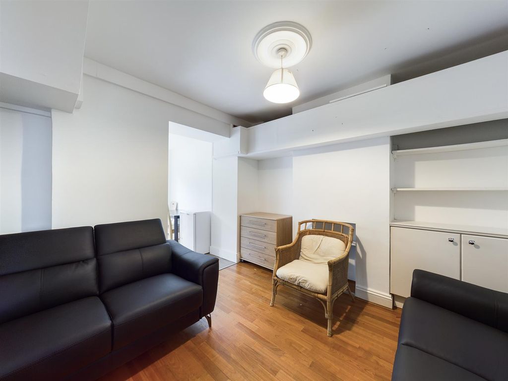 Property photo 2 of 12 Cam00159P1-Pr0120-Still04.Jpg