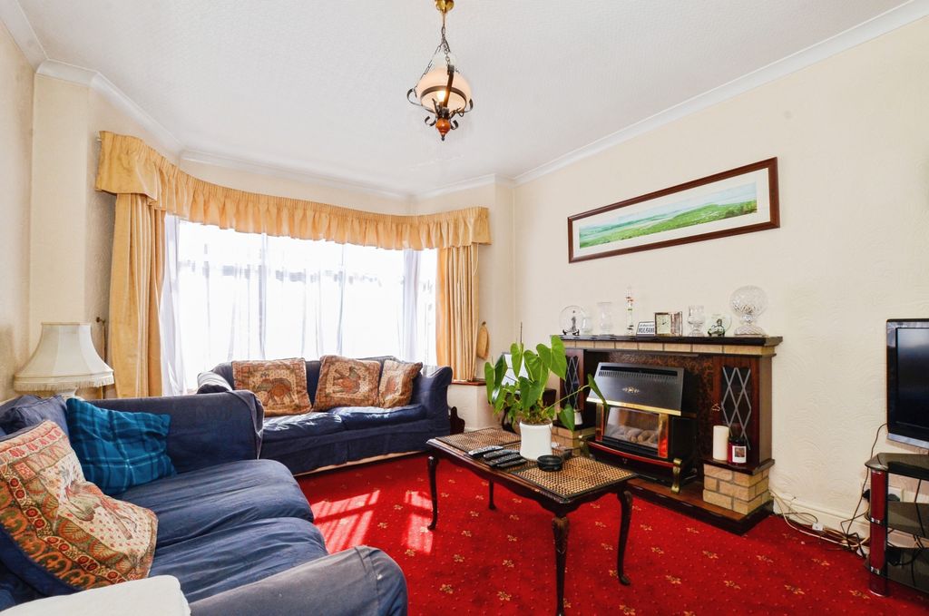 Property photo 2 of 20 Reception Room