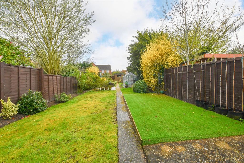 Property photo 2 of 16 Dsc_2189-1 Copy.Jpg