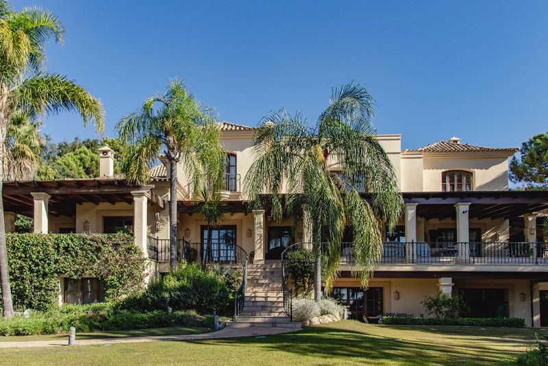 Property photo 1 of 24