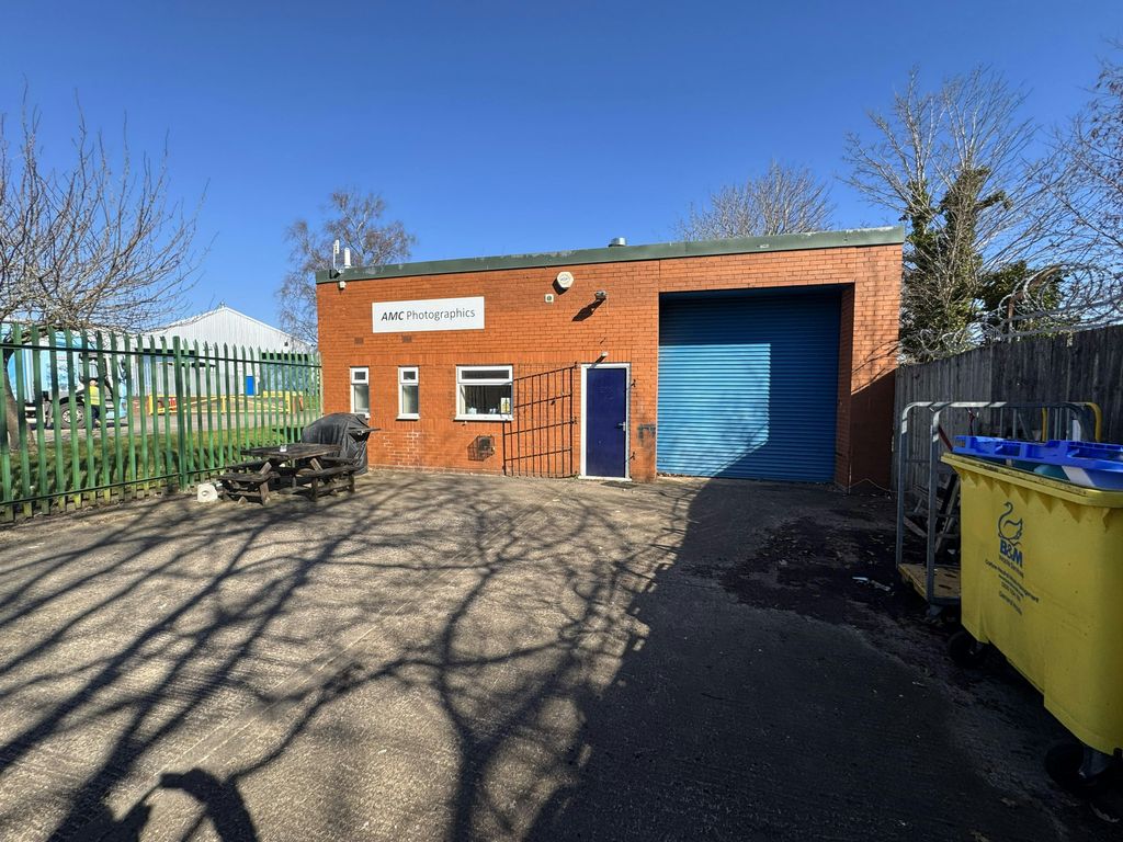 Property photo 3 of 7 18CC 8.Jpg