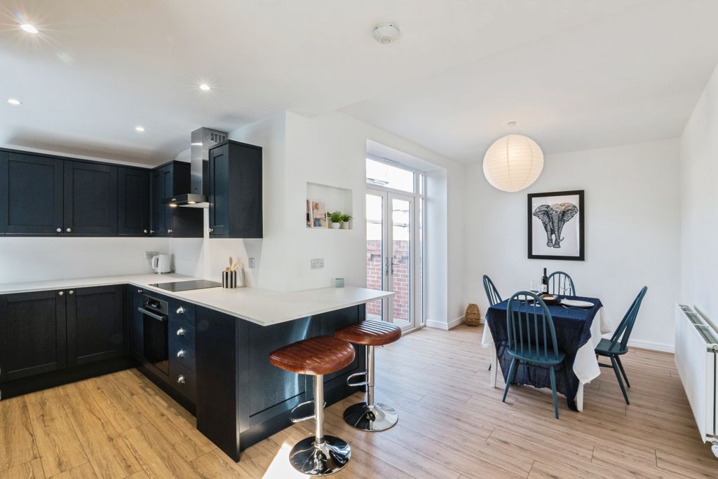 Property photo 2 of 13 Kitchen/Dining Room