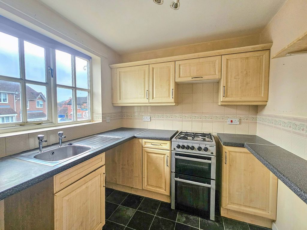 Property photo 3 of 20