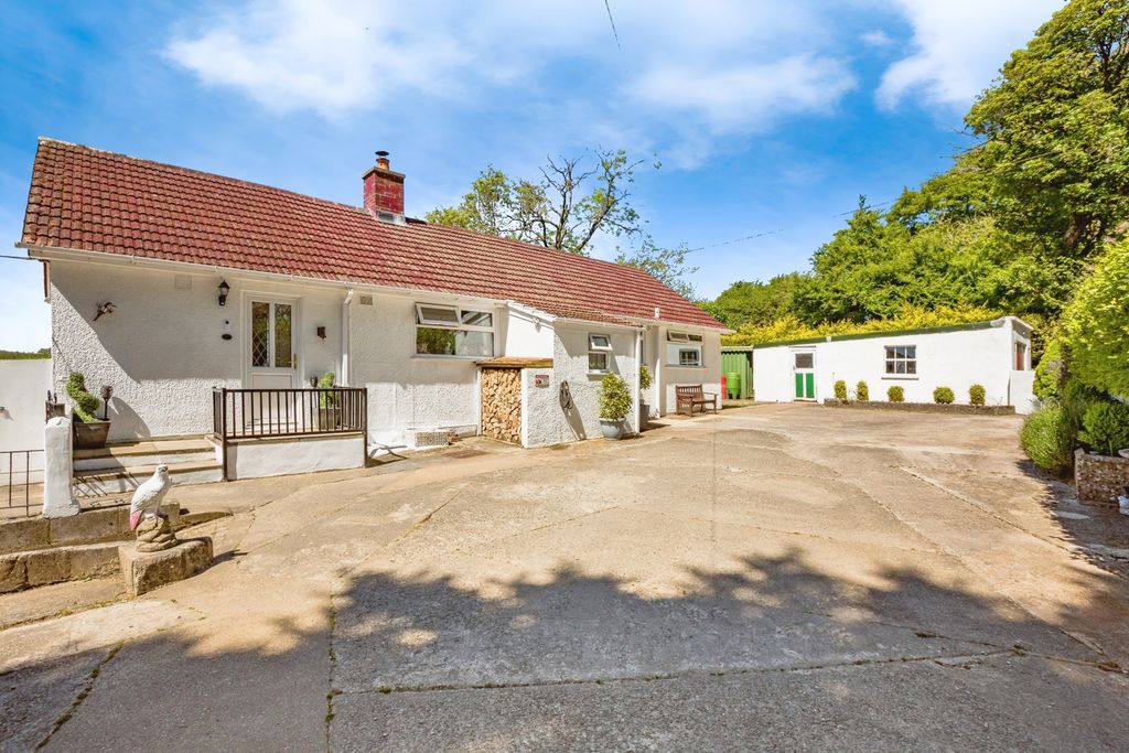 Property photo 1 of 17 Photo