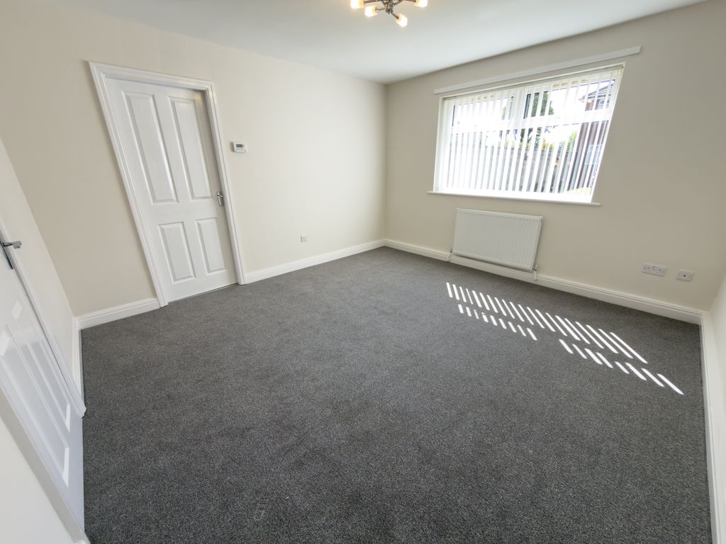 Property photo 2 of 13 3-Img_3378