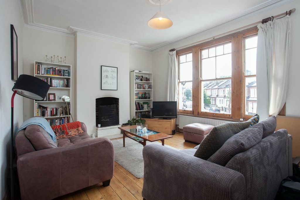 Property photo 1 of 8 1