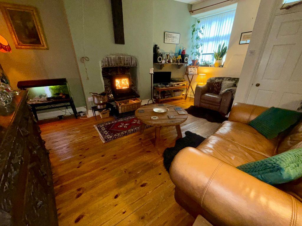 Property photo 2 of 24