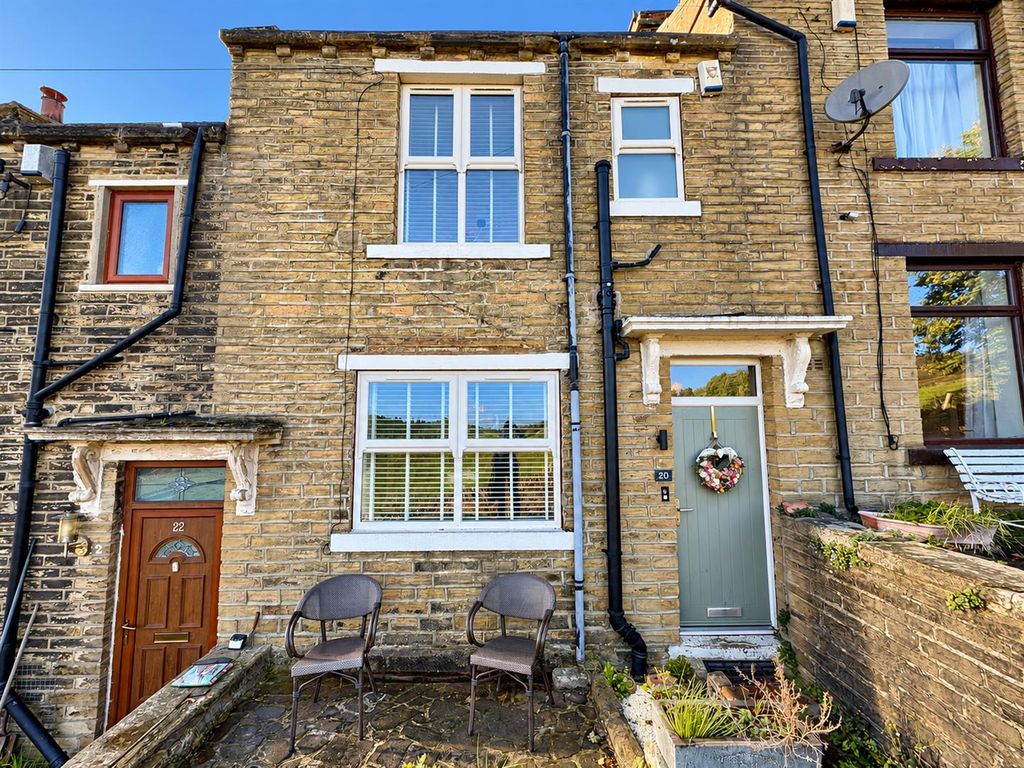 Property photo 1 of 19