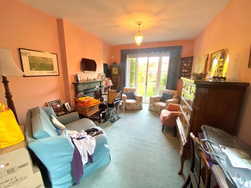 Property photo 3 of 16 Sitting Room