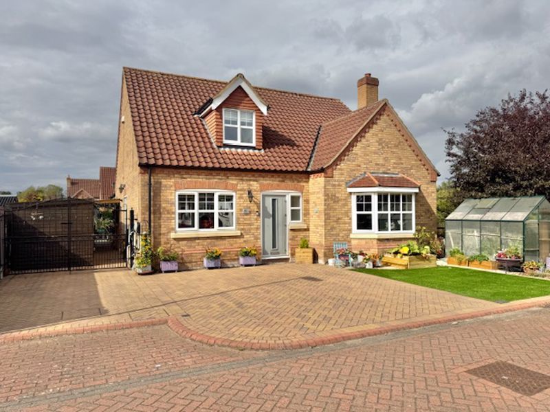 Property photo 1 of 32 Front