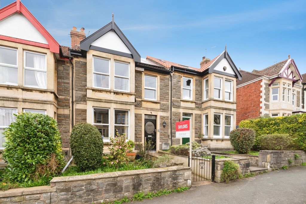 Property photo 1 of 20 Pbox-Img.Jpg