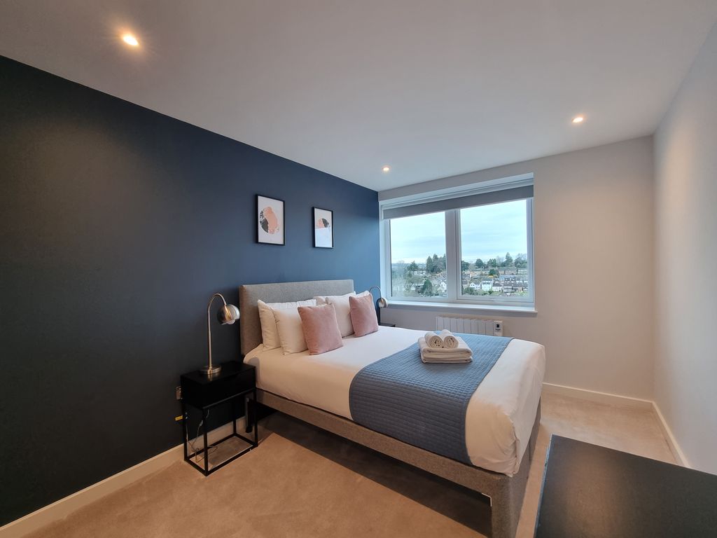 Property photo 3 of 10 Bedroom 1