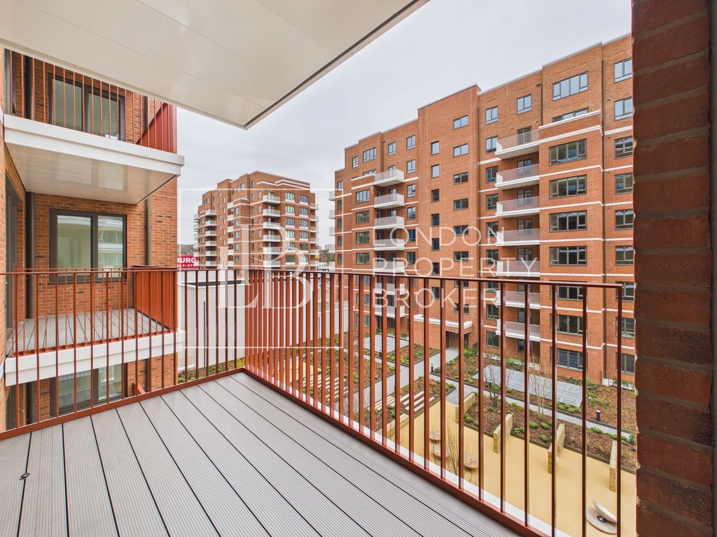 Property photo 2 of 15